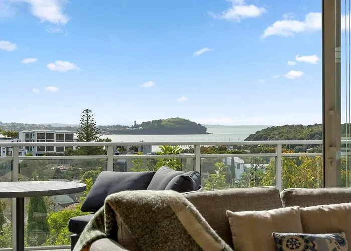 Welcome To Luxury Living In Cbd
