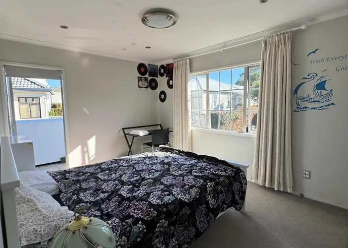 Room In Epsom
