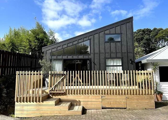 Morningside Retreat By Eden Park