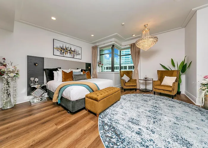 Penthouse Elegant Escape