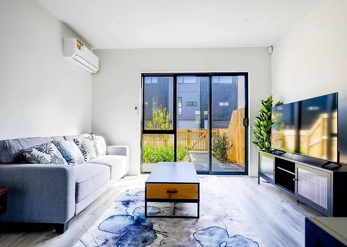 Cosy 3 Bedroom Townhouse In East Auckland