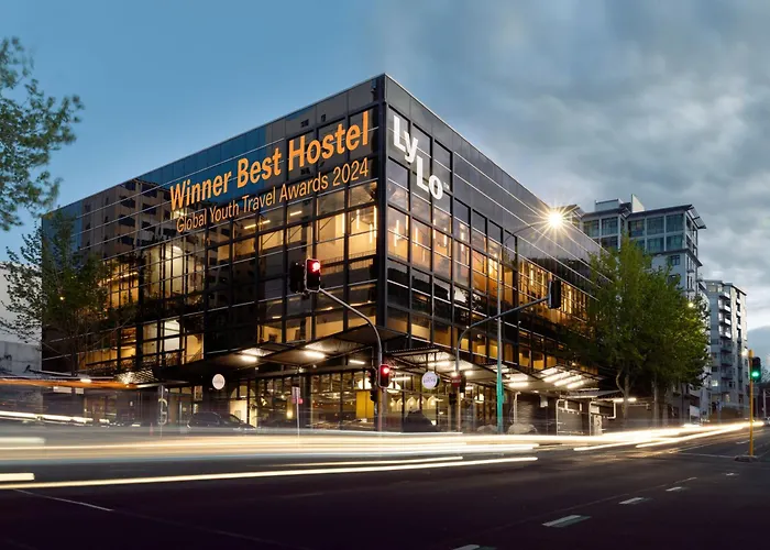 Lylo Auckland Hotel