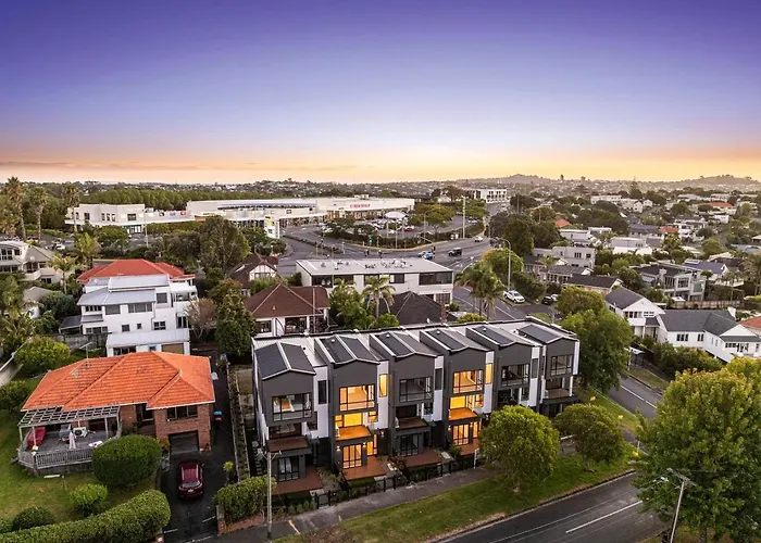 Mission Bay 4 Bedrooms Tidy Unit