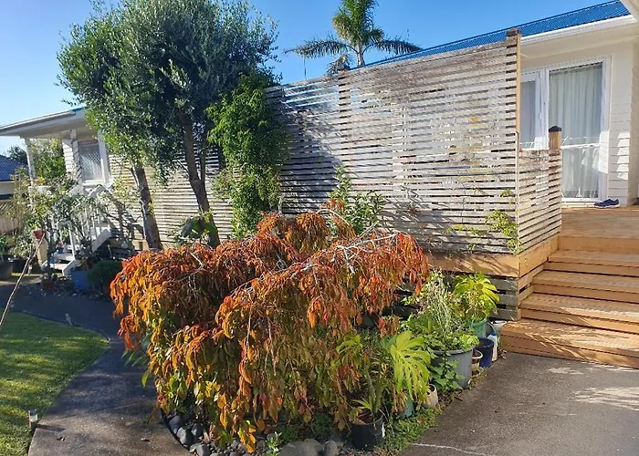 Lovely House In Great Location In Auckland