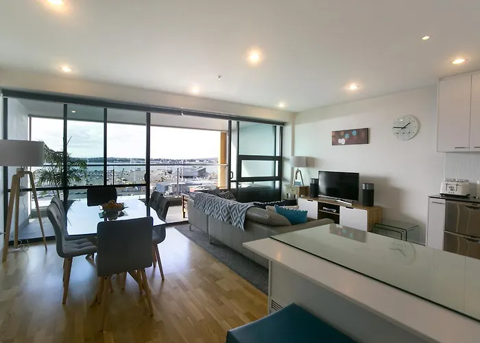Stunning Views Central Apartment