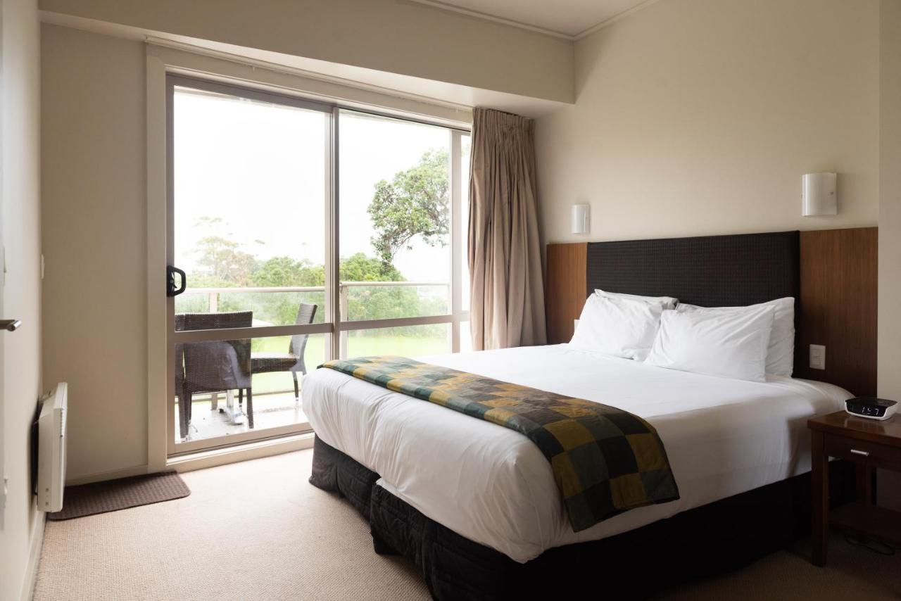 Ocean Breeze 3* Auckland