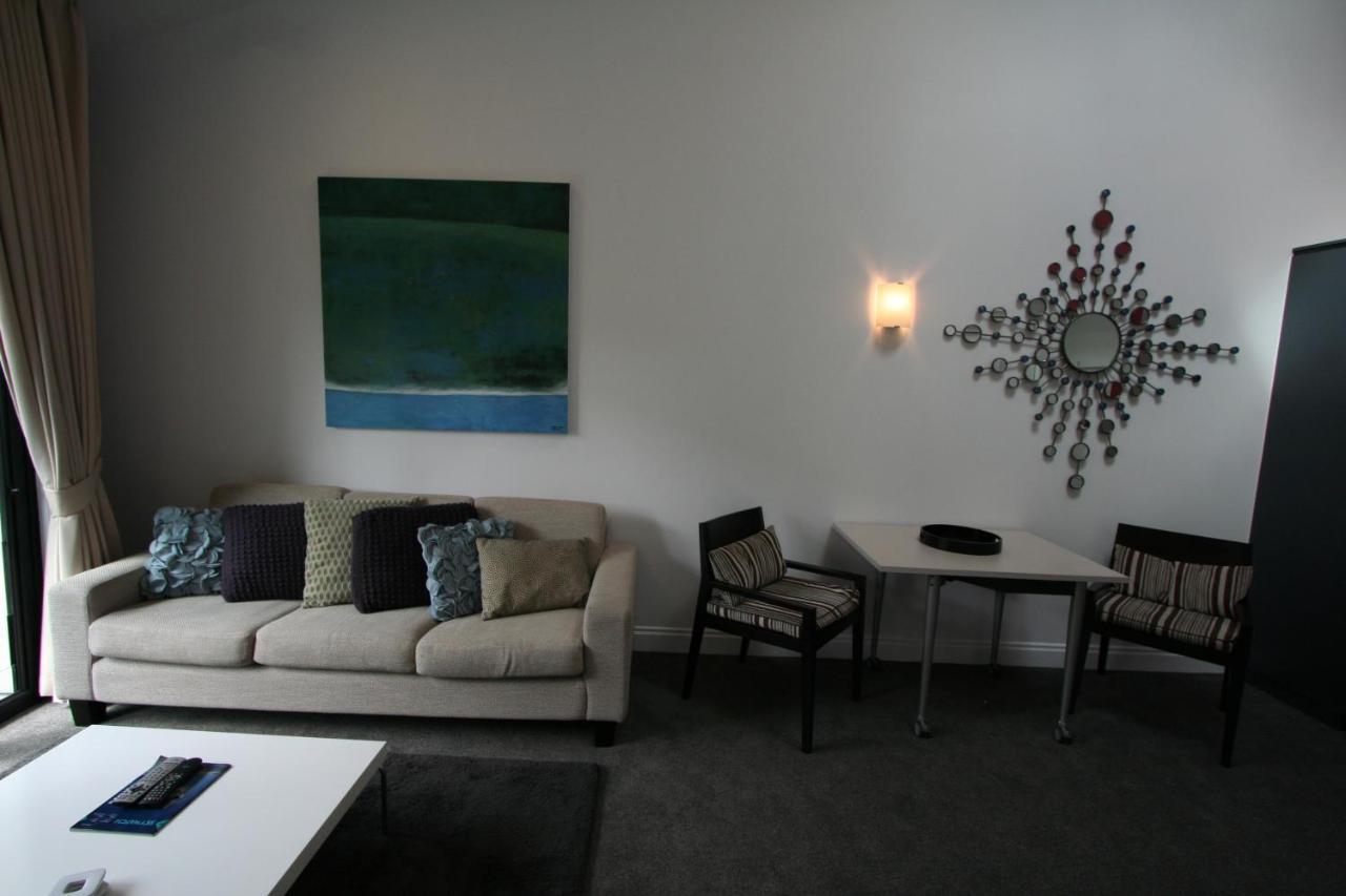 Latitude 37 Aparthotel