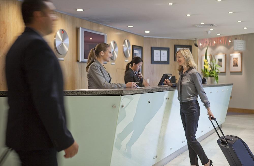 Hotel Novotel Ellerslie 4*