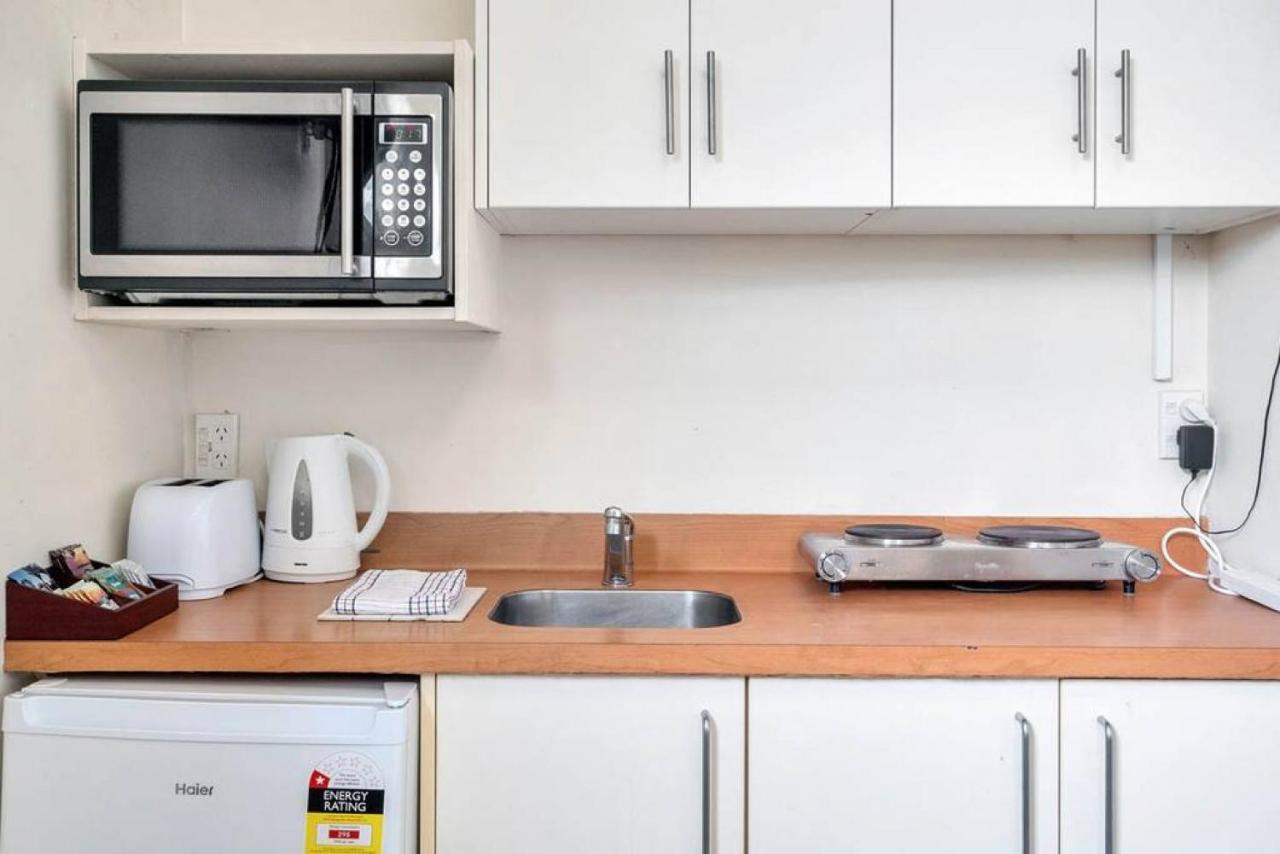 Oasis Studio In - Aircon And Free Wifi Apartment
