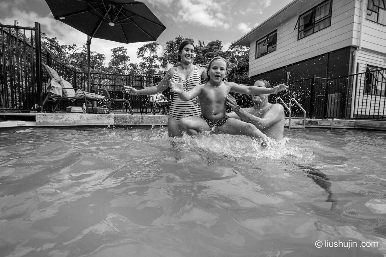 Swimming Pool *