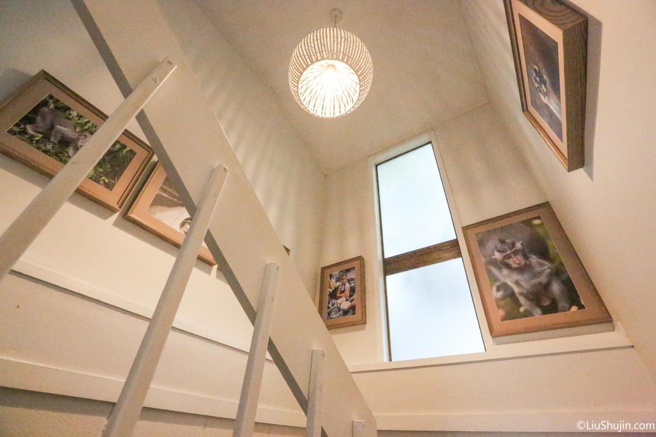 Homestay Swimming Pool Auckland