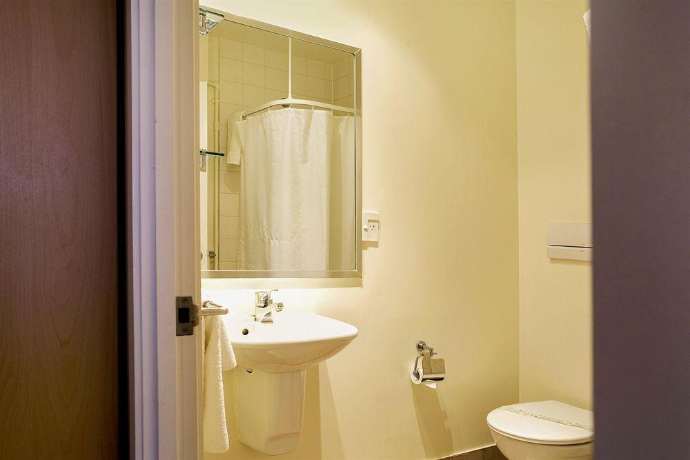 Hotel Econo Auckland