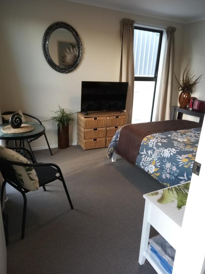 North Shore Homestay *