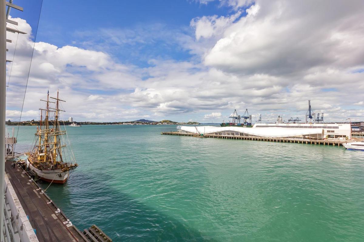 Qv Private Waterfront - Princes Wharf - 379 Apartment *