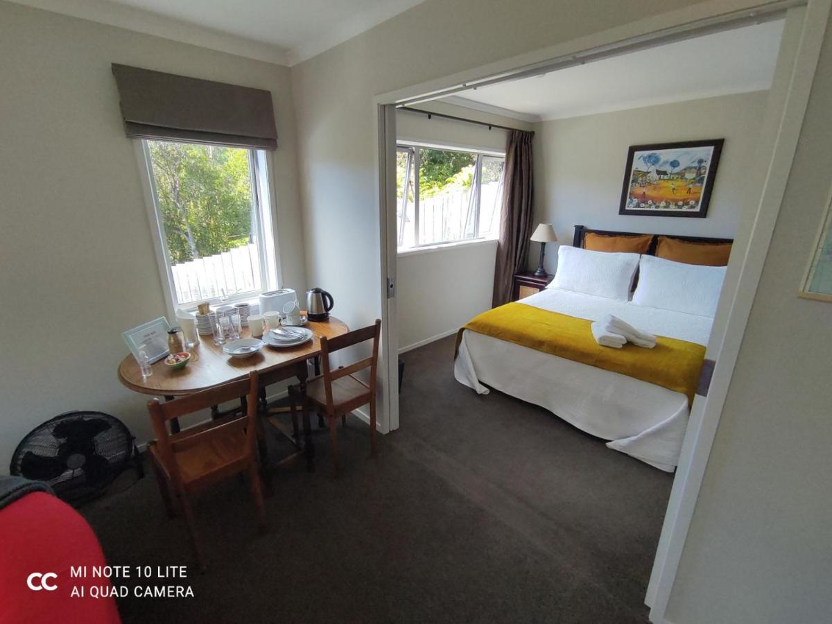 Guest house Castor Bay *