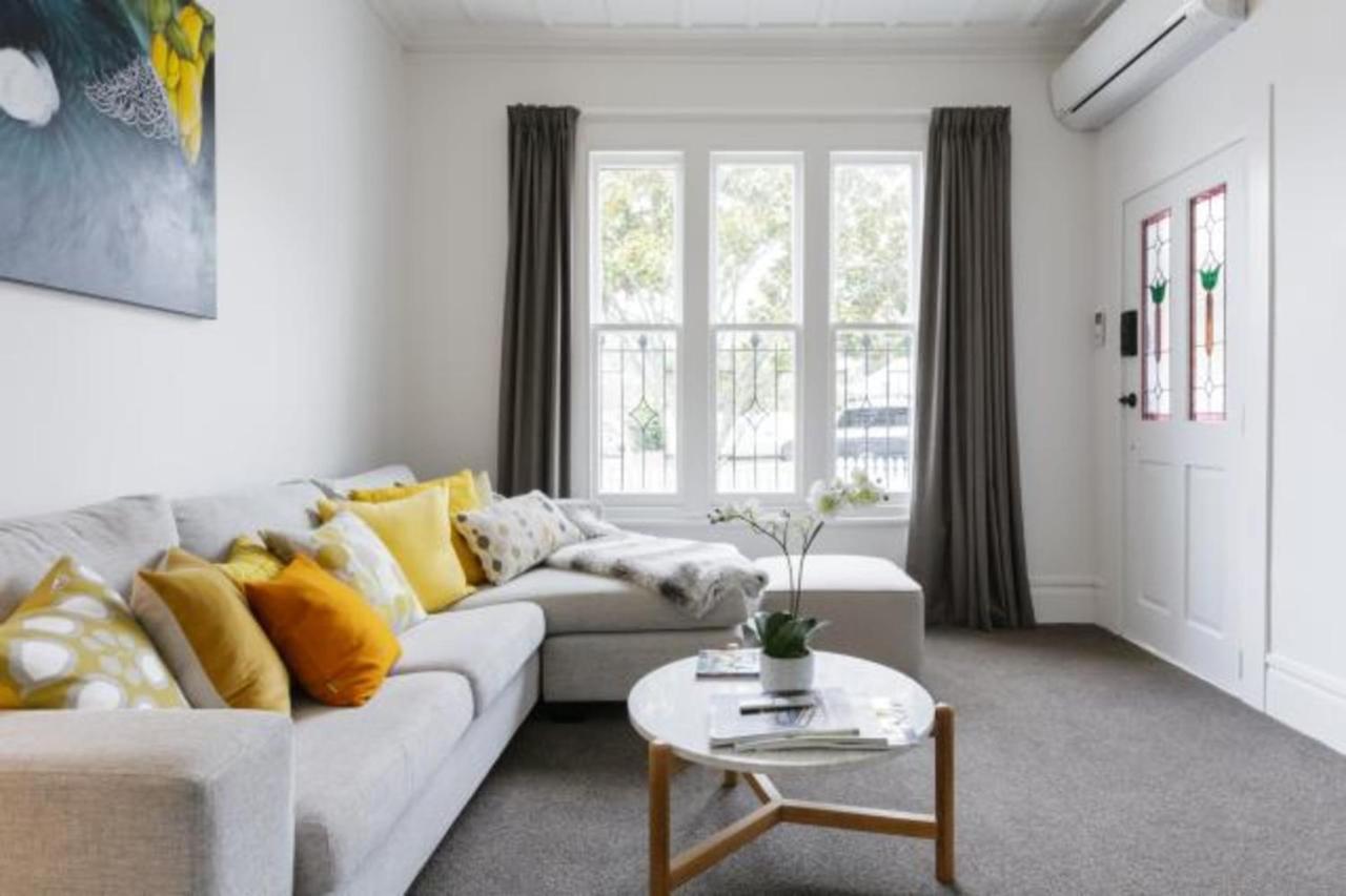 Light-filled Renovated Walk To Ponsonby Road Apartamento *