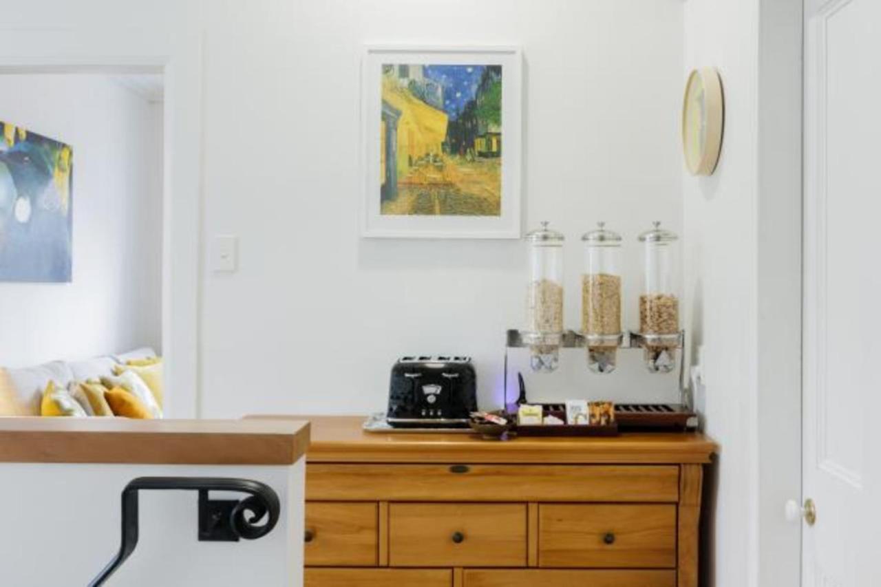 Light-filled Renovated Walk To Ponsonby Road Apartamento *
