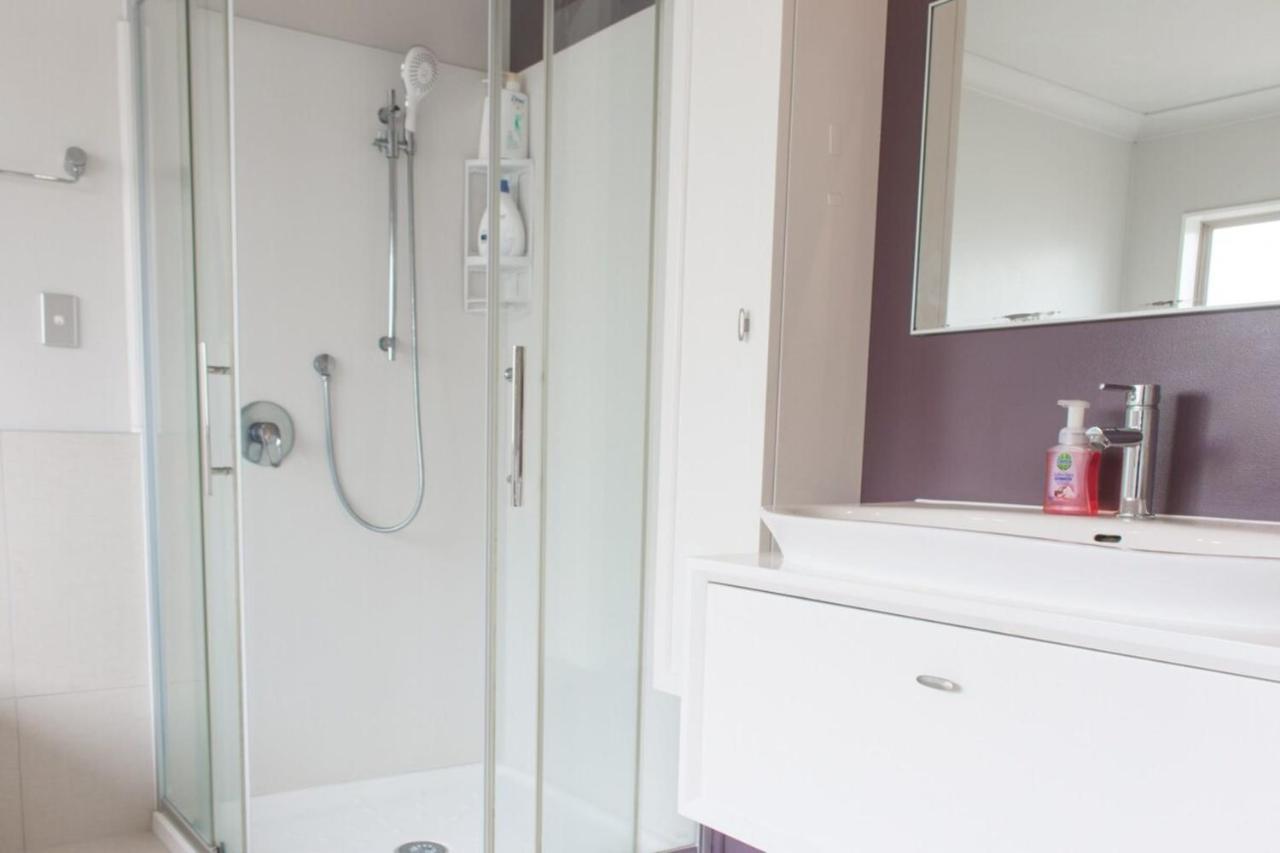 Elegant 6 Bdr Sleeps 13 In East *
