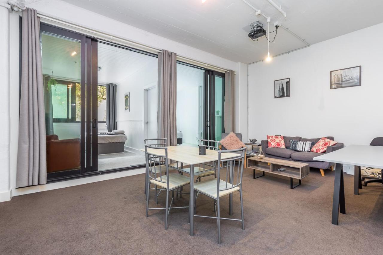 Modern Centre Pad - Cbd Apartment Auckland