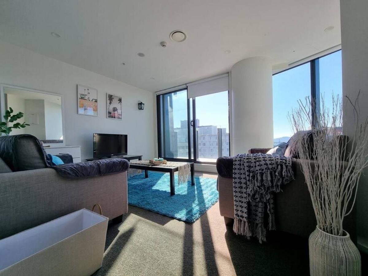 Oceania City Fringe W Views Free Parking Wifi Apartment