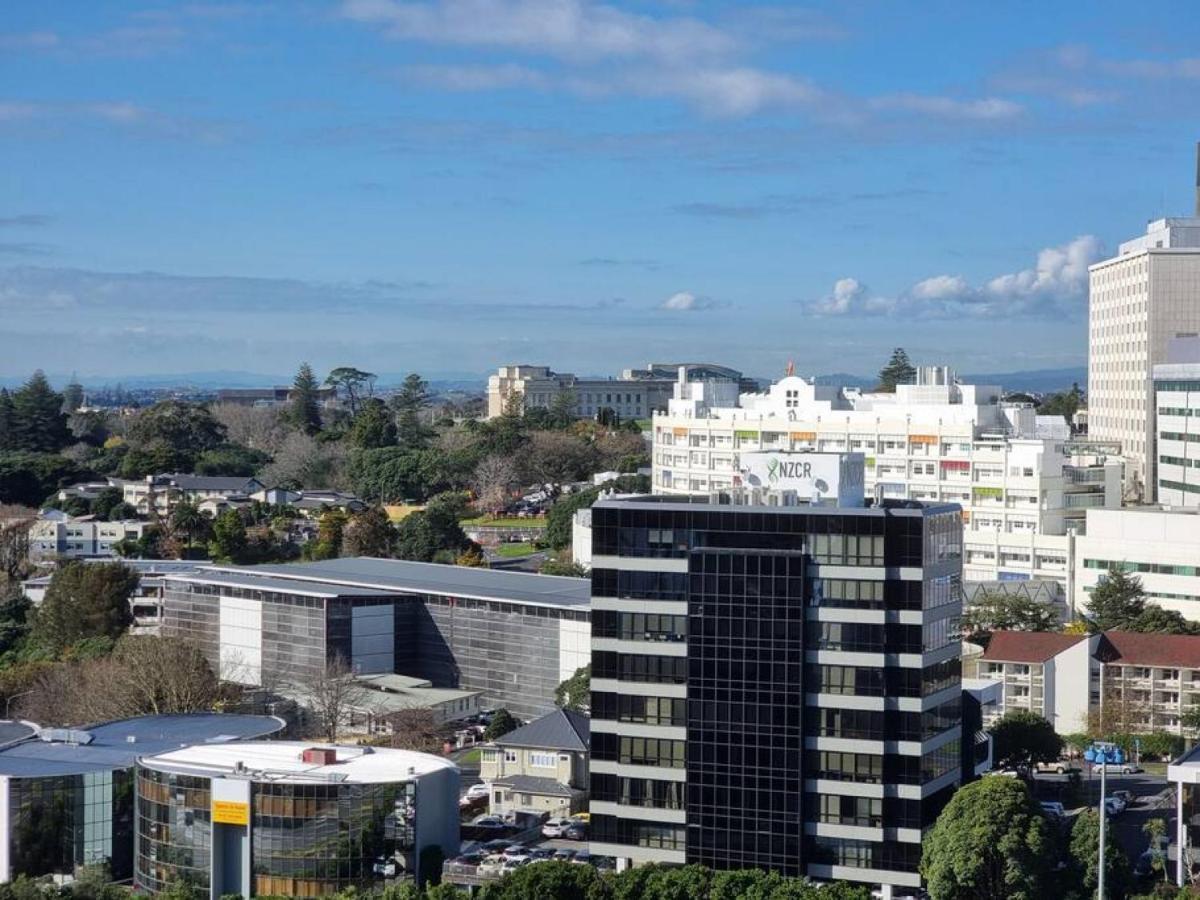 Oceania City Fringe W Views Free Parking Wifi Auckland