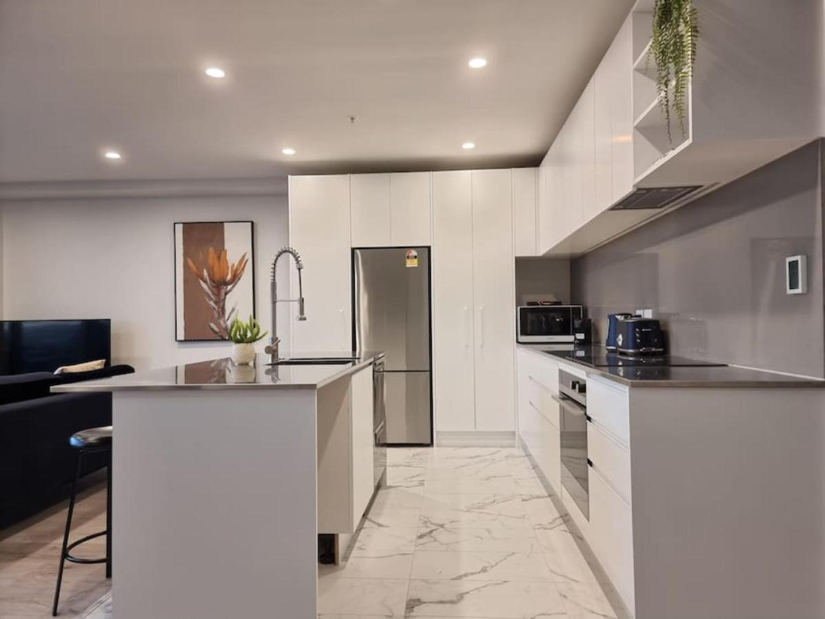 Apartment Union W Stunning Views - Free Parking