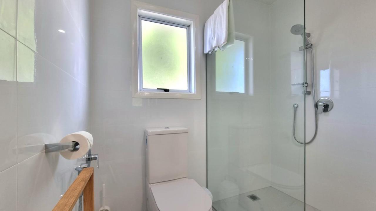 Casa de férias Spacious 4 Bedroom With Free Parking *
