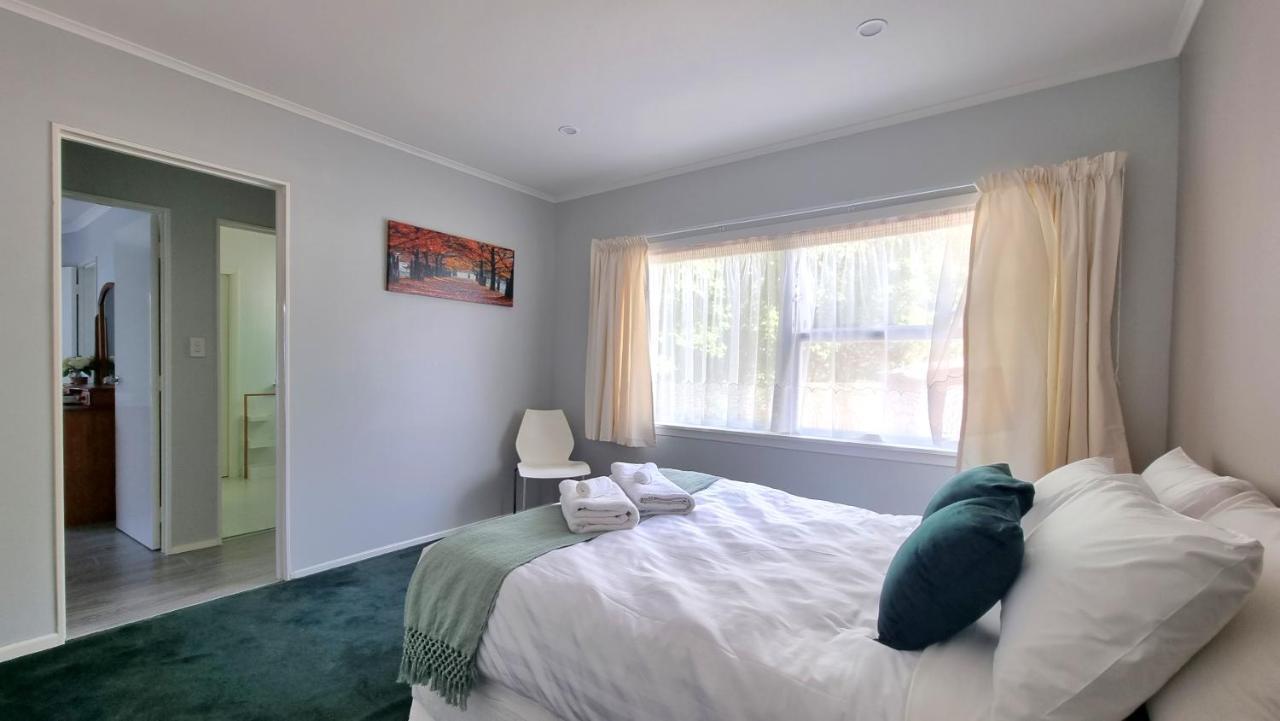 Spacious 4 Bedroom With Free Parking Casa de férias Auckland