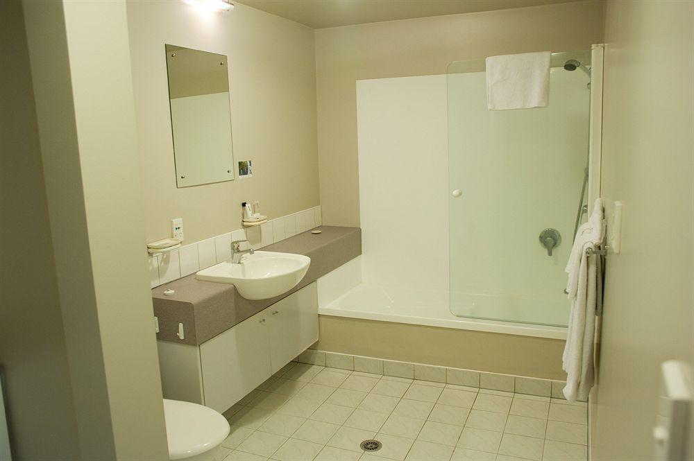 Crown On Cintra Lane Aparthotel 4*