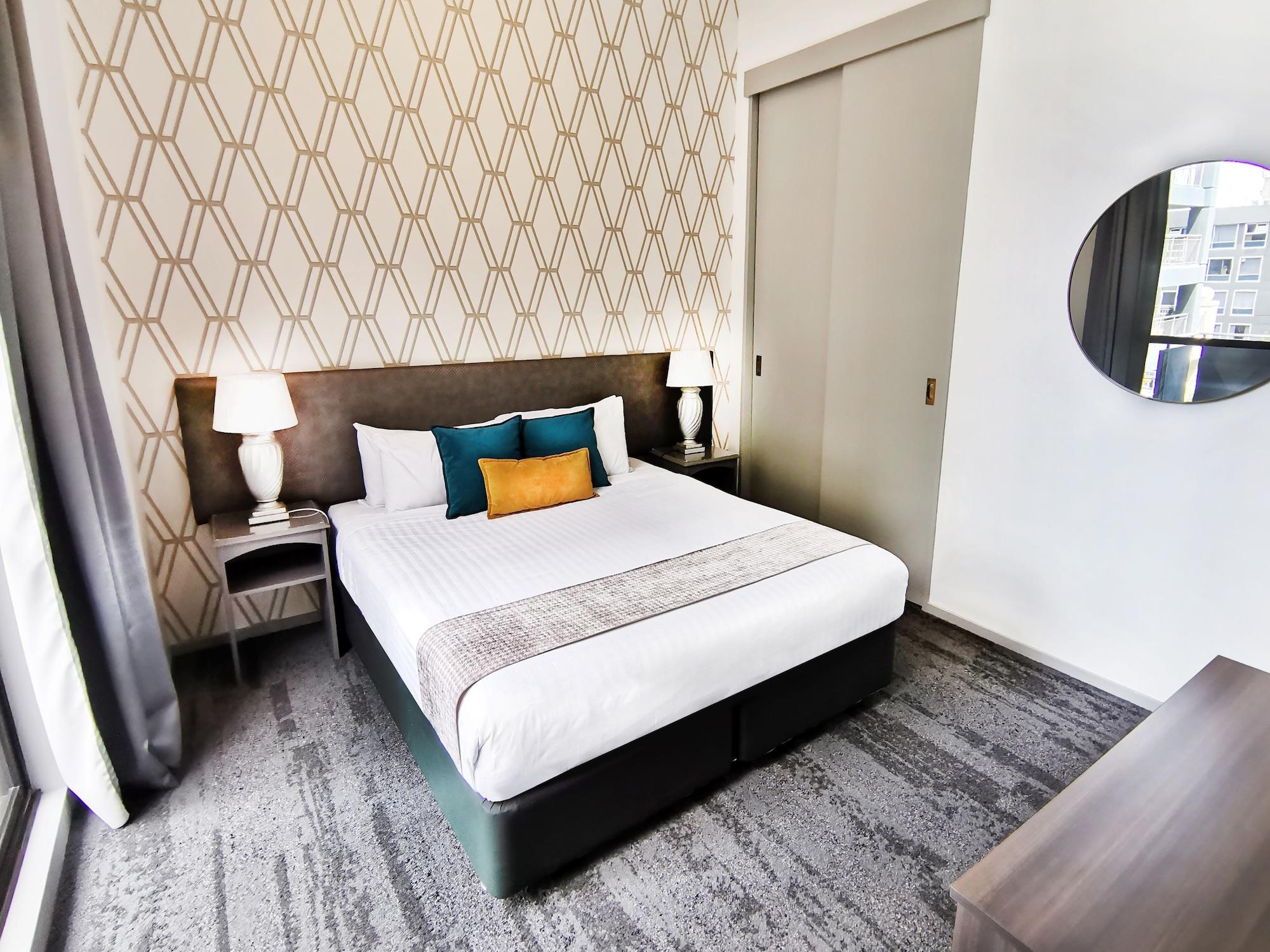 Quest On Eden Aparthotel 4*