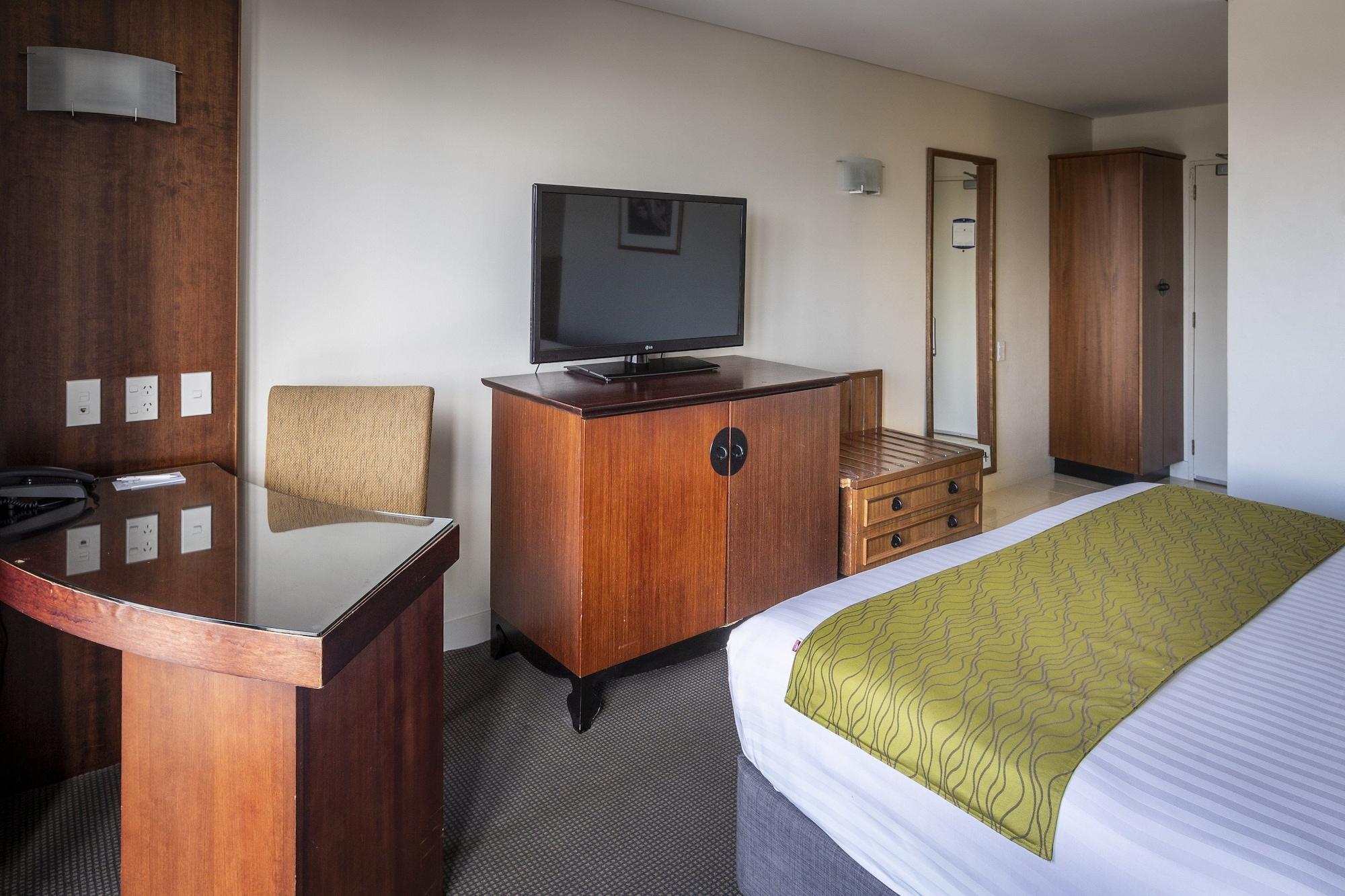 Copthorne Hotel 4*