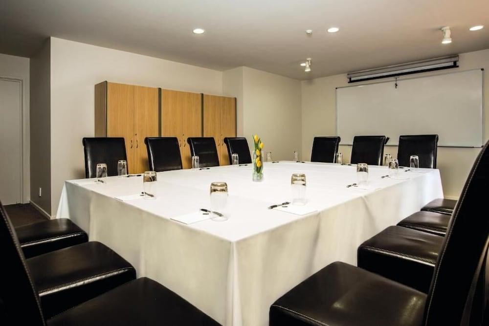 Edit Auckland Greenlane 4* Auckland