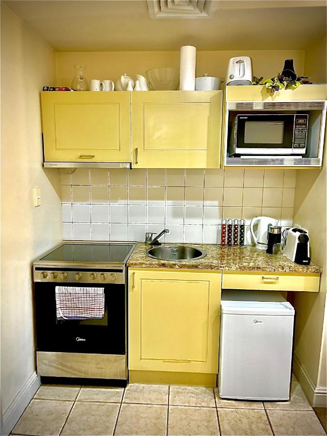 Heritage Towers Apartment *