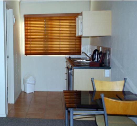 Academy At Botany Motor Motel 3*