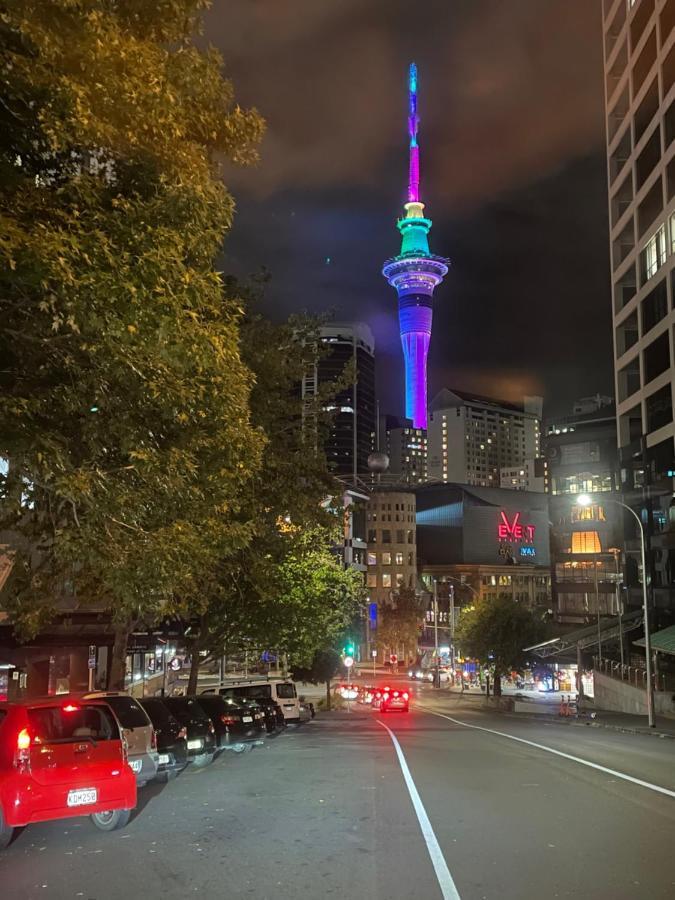 Amazing Views 2 Bedroom Apt In Cbd