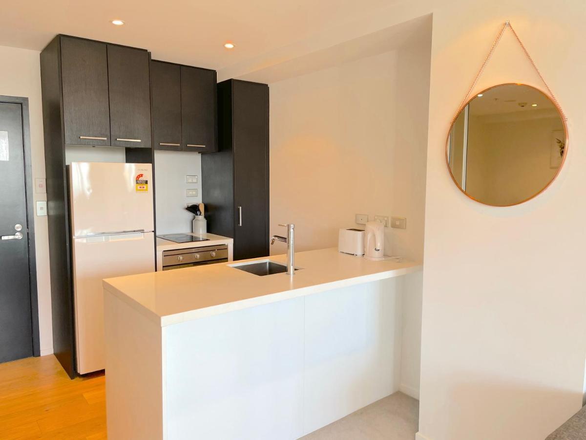 With Brilliant Views In Cbd *