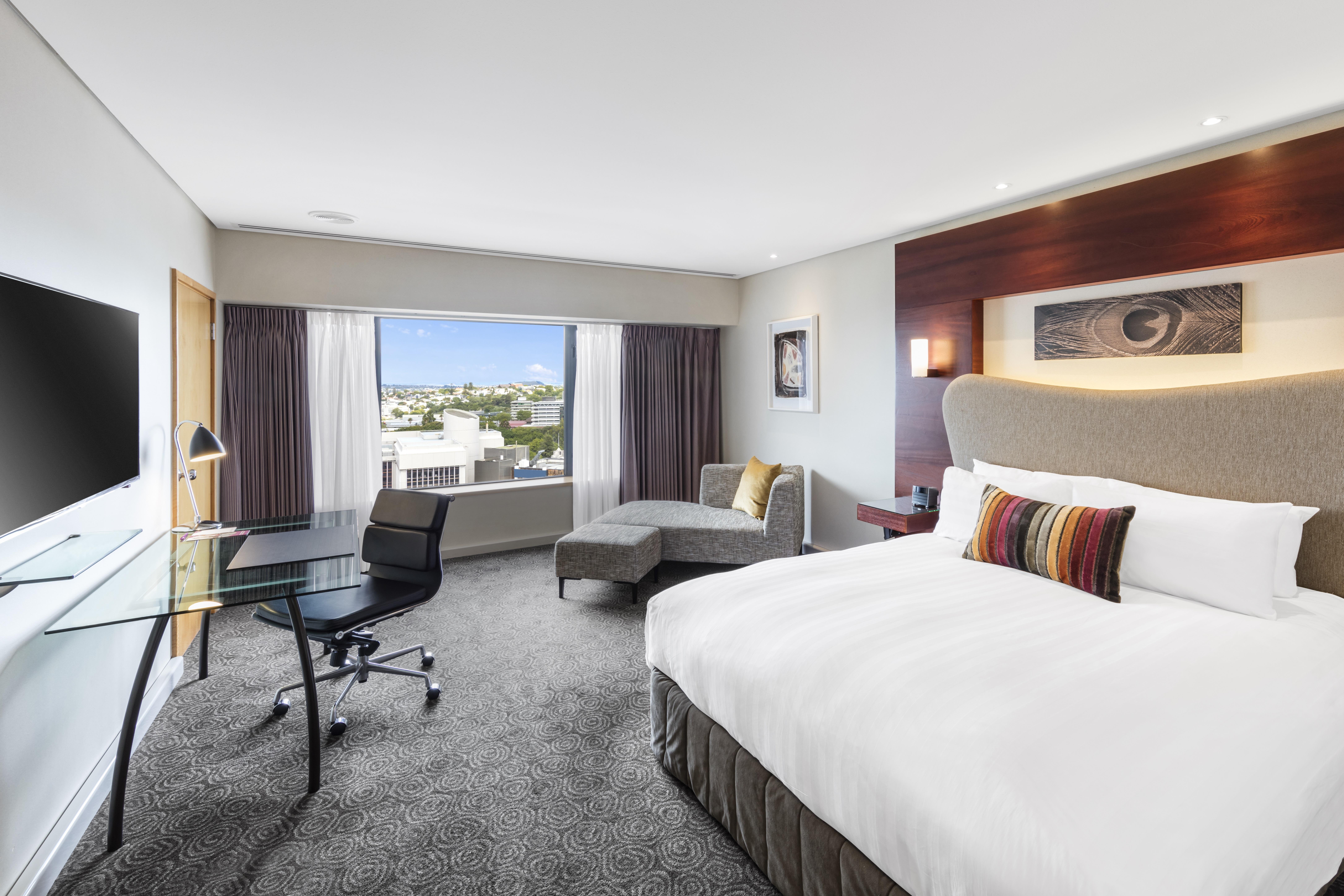 Crowne Plaza By Ihg