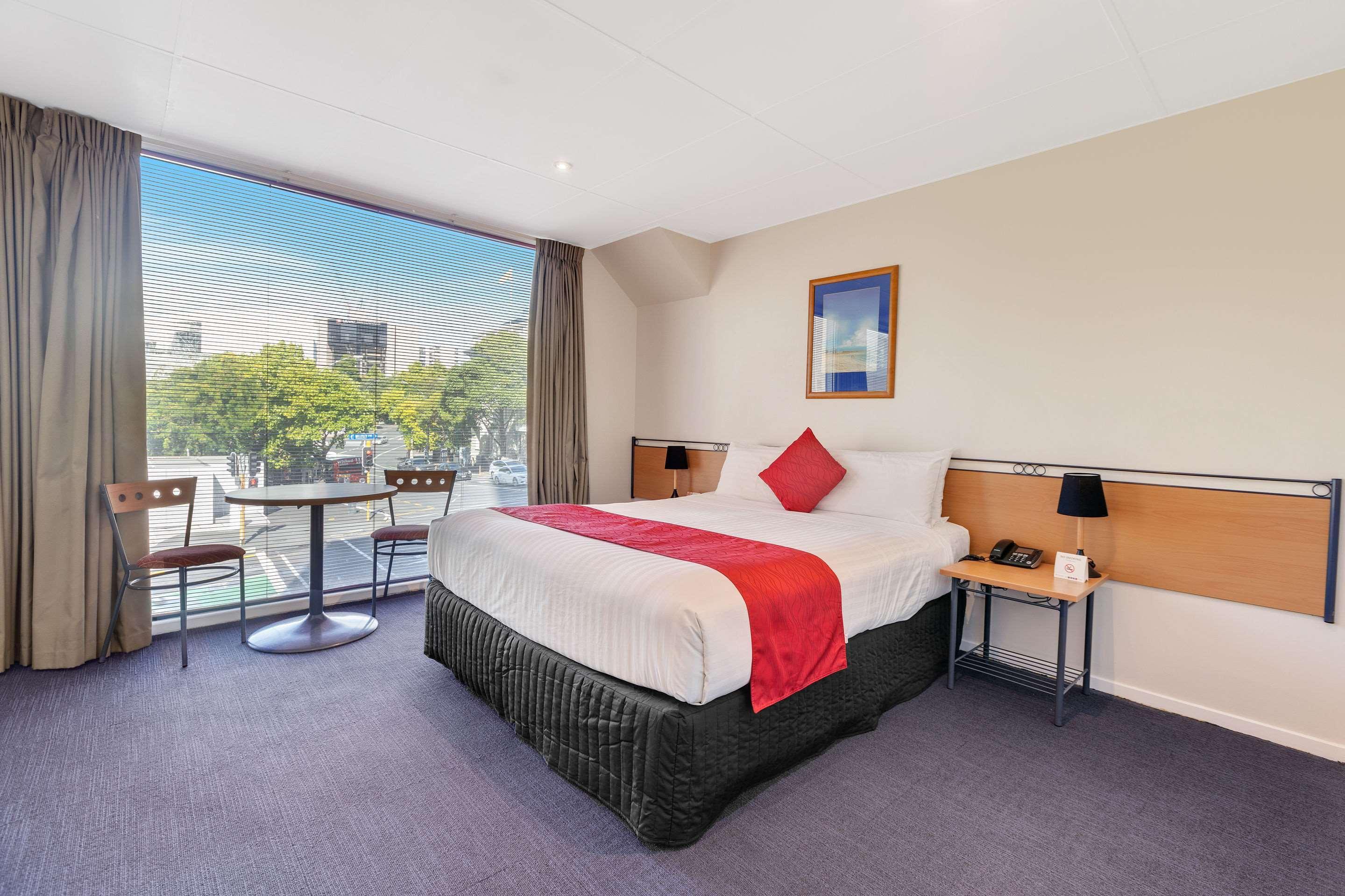 Hotel Econo 3*