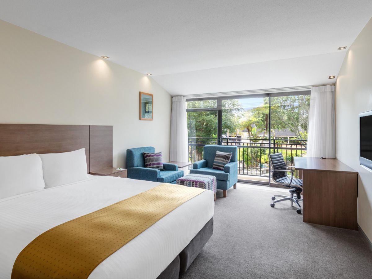 Hotel Airport By Ihg