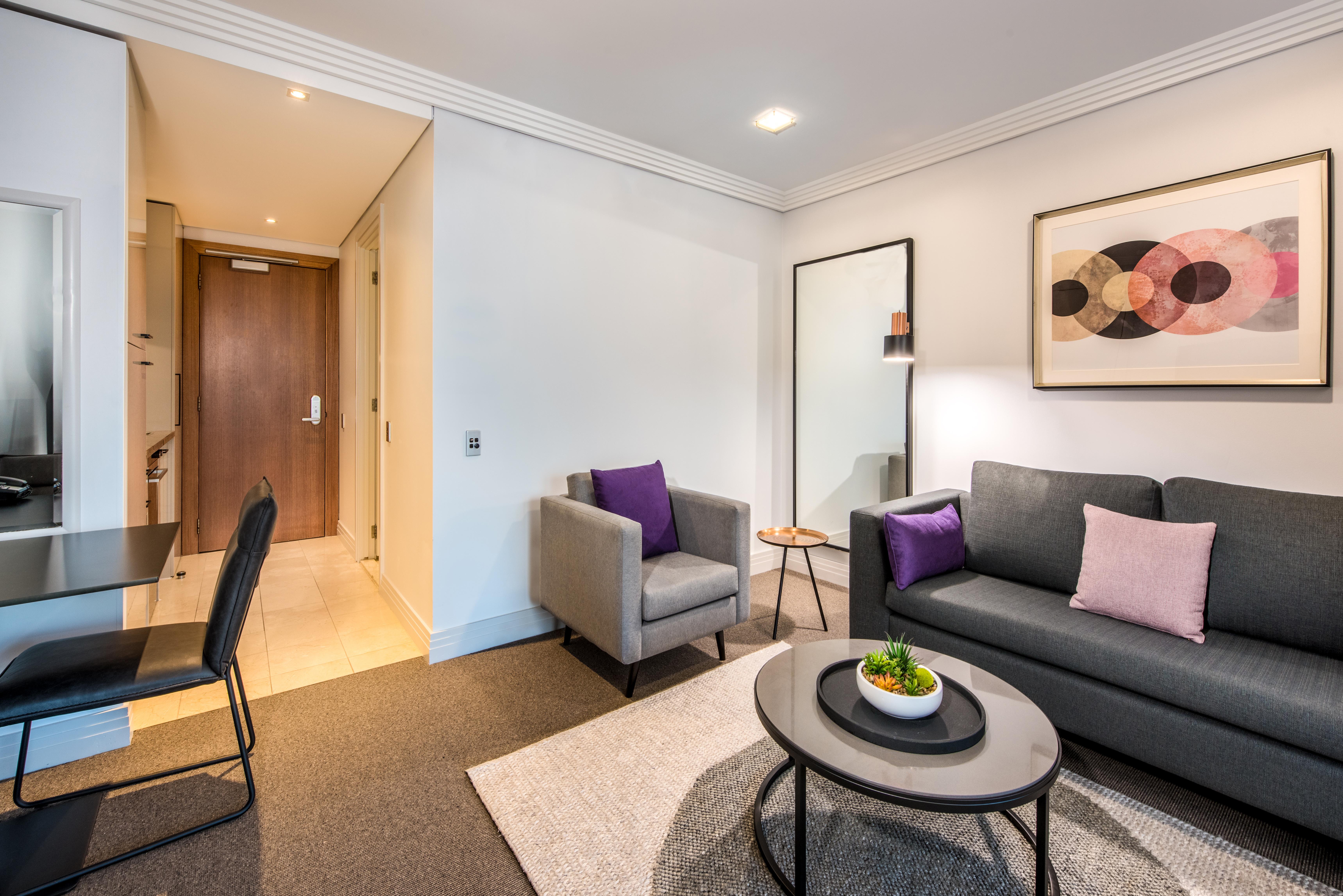 Avani Metropolis Residences Aparthotel 4*