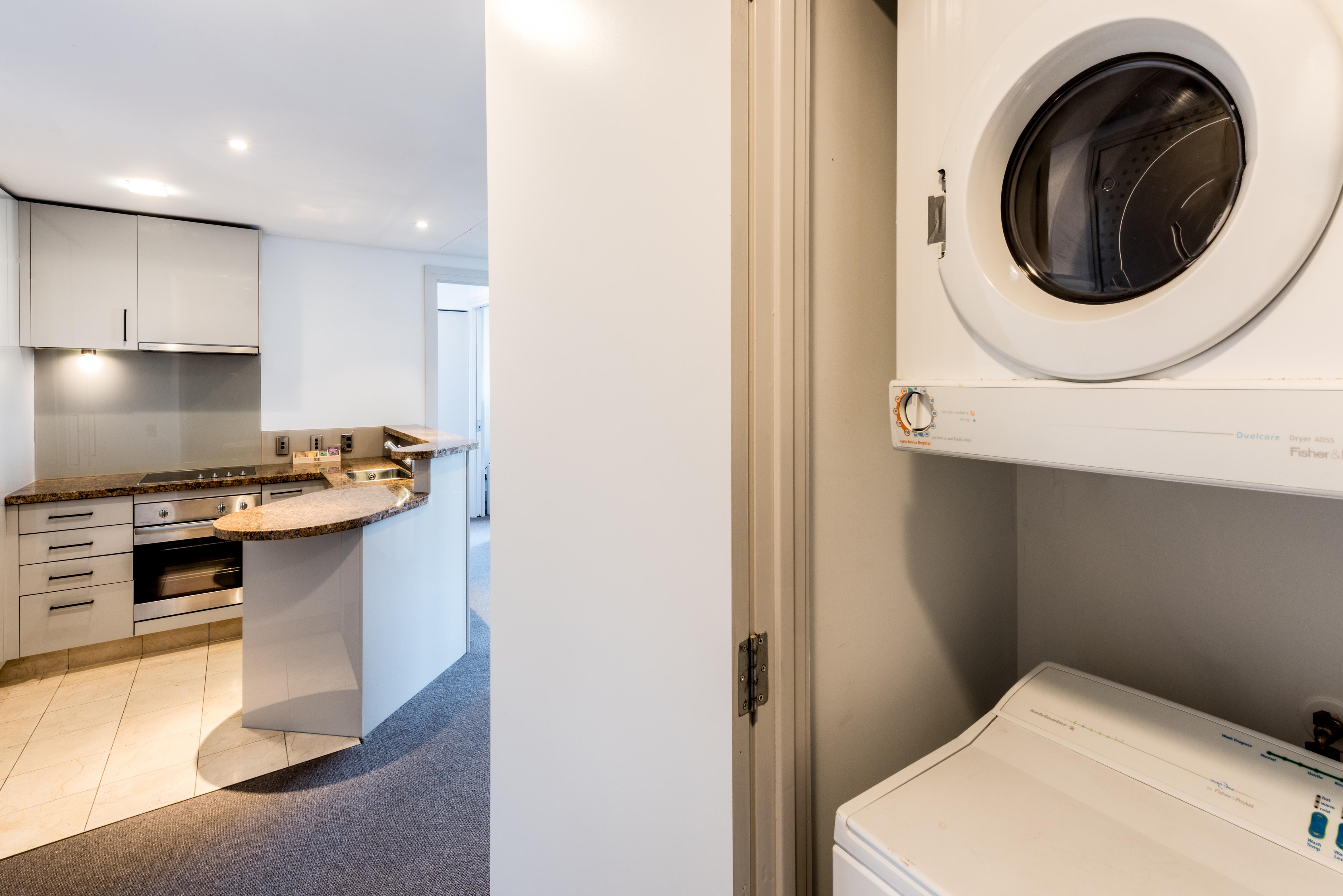 Avani Metropolis Residences 4*