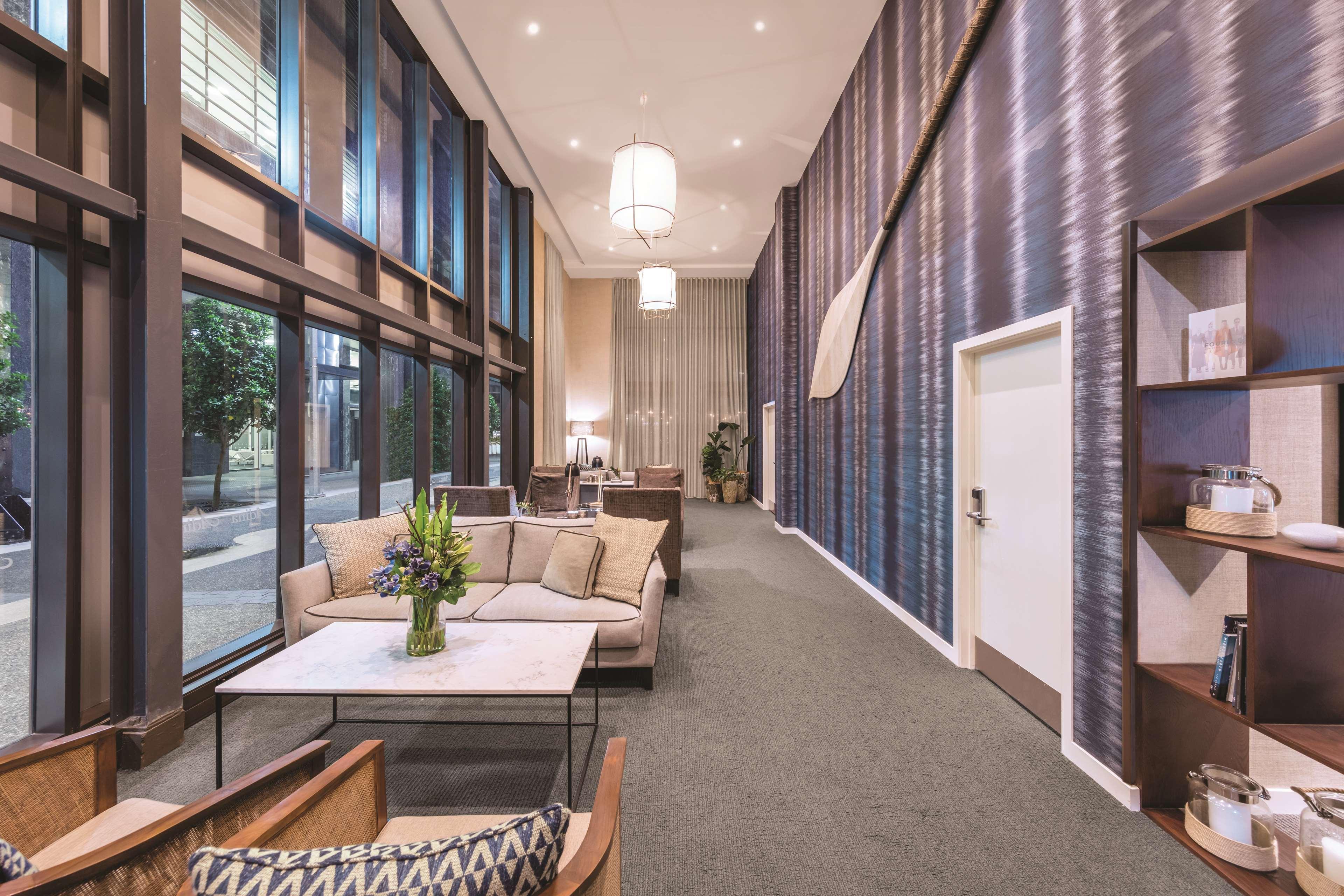 Adina Britomart Aparthotel 4*