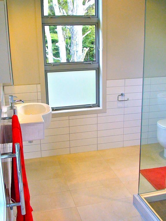 Oratia Bed & Breakfast Auckland