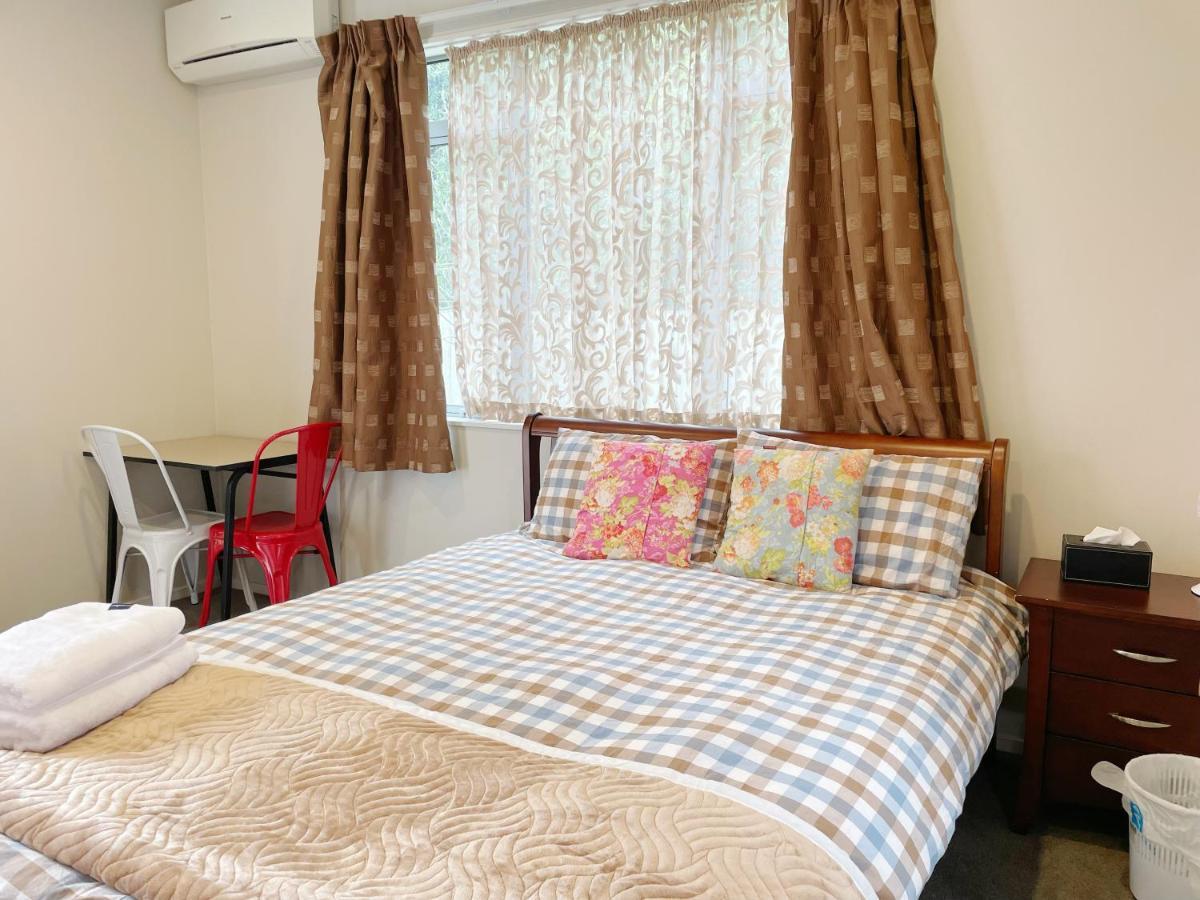 Cozy In Pinehill * Auckland