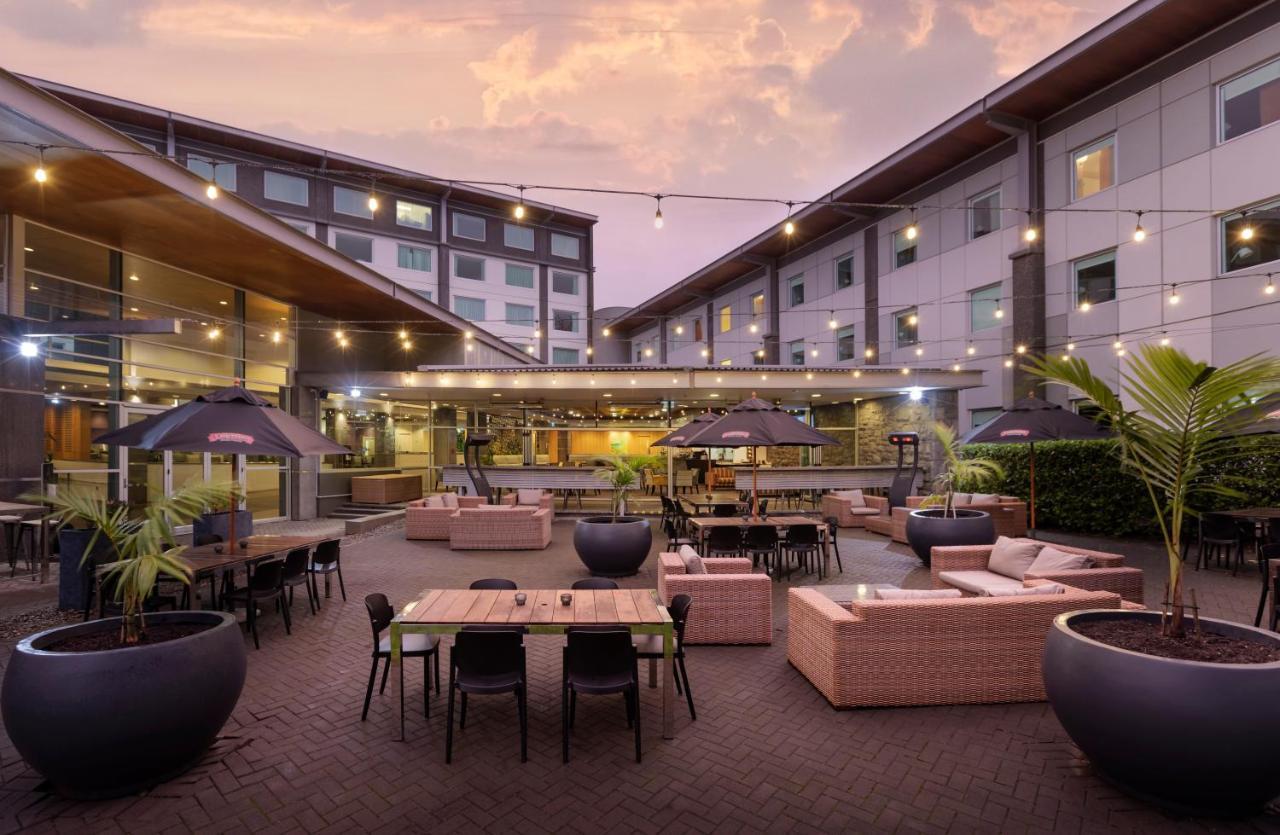 Novotel Ellerslie 4*