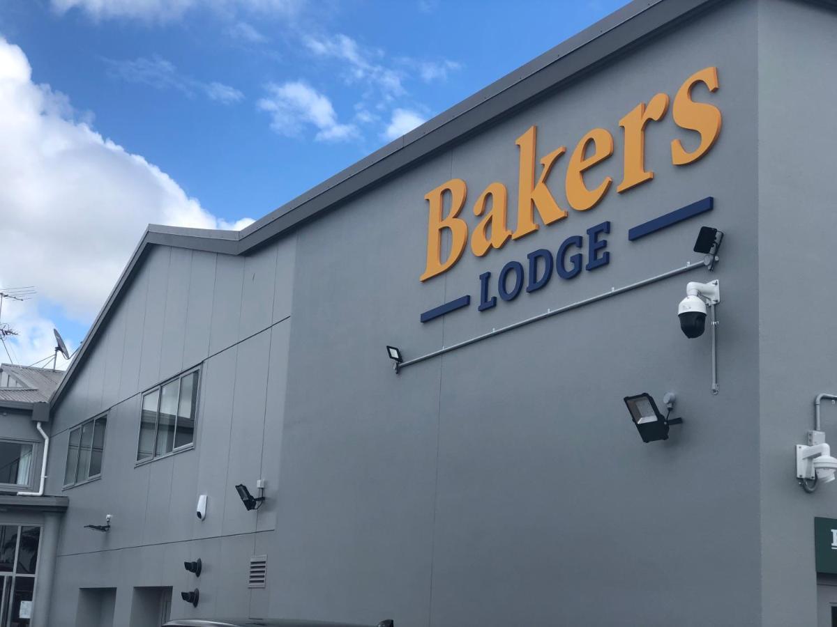Bakers 3*