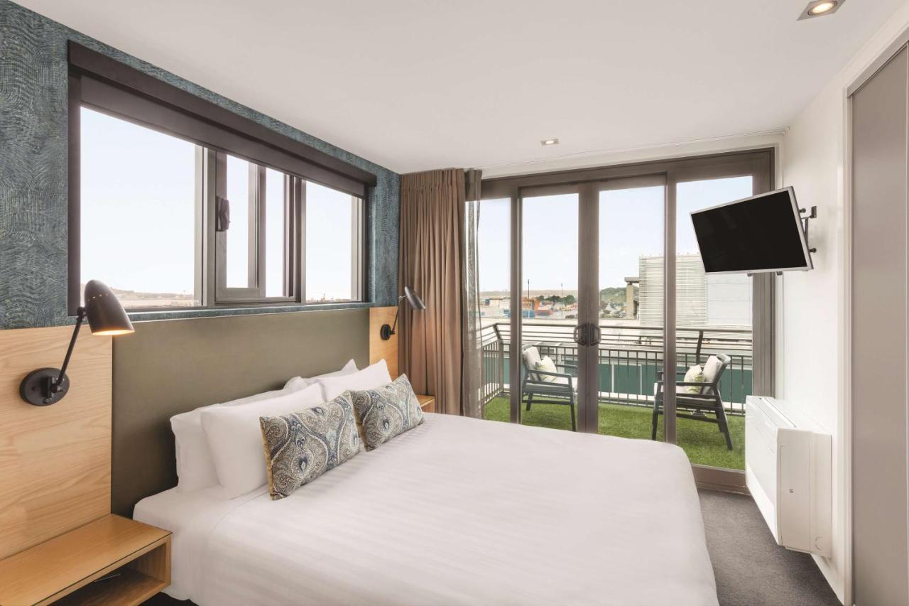 Adina Britomart 4*