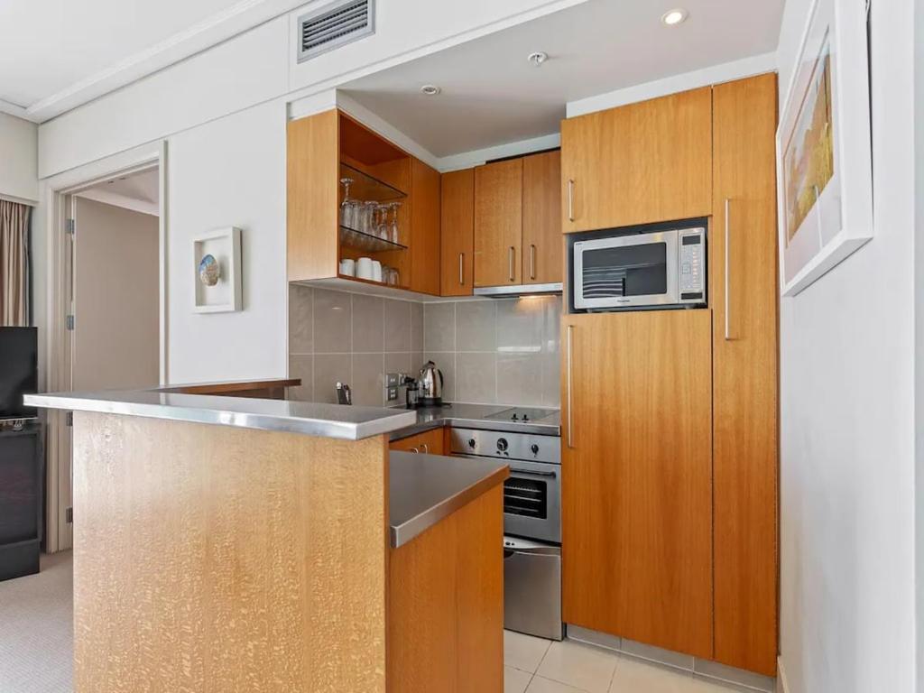 Apartamento Viaduct 1-bedroom With Balcony!
