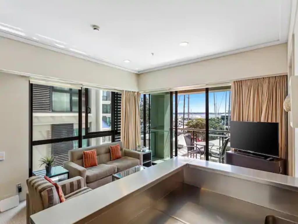 Viaduct 1-bedroom With Balcony! Apartamento *