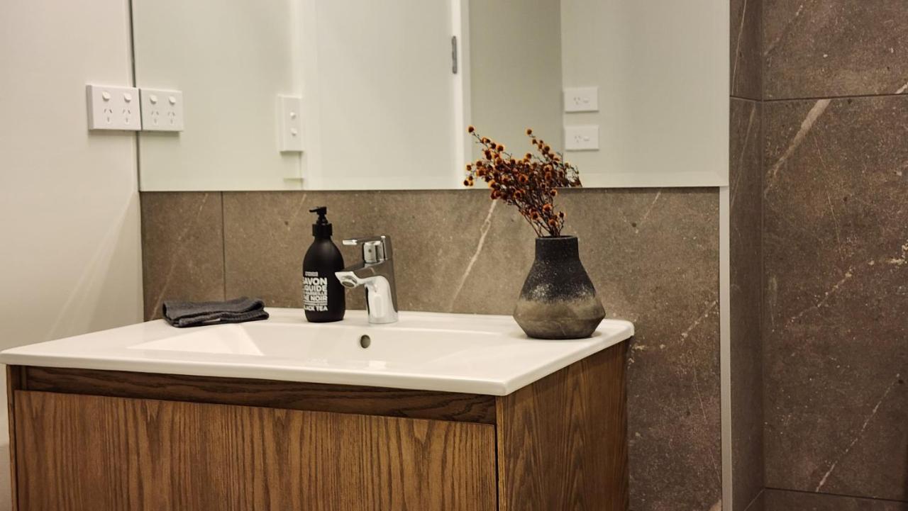 Enfield Lux Apartment